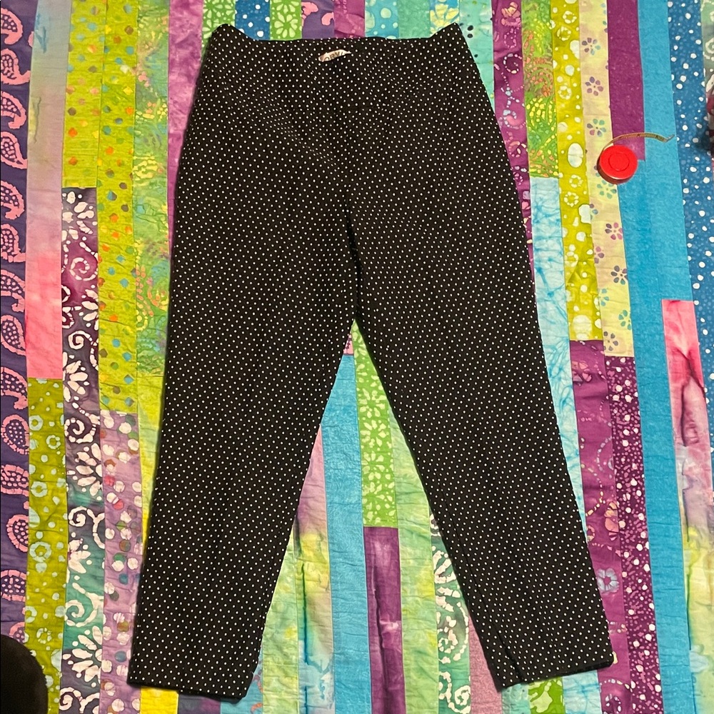 Orvis Black and White Polka Dot Cropped Pants